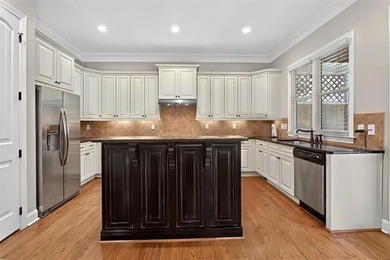 Luxurious townhome nestled in the sought-after Overlook at Sixes - photo 19