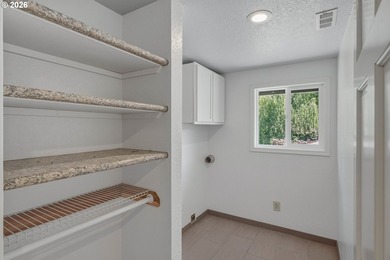 Beautifully updated and move-in ready, this 4-bedroom, 3-bath - photo 20