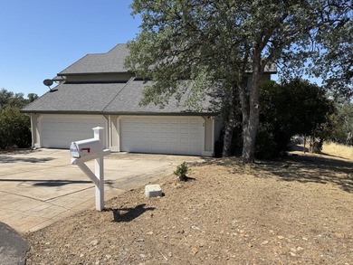 A prime investment opportunity offering 1,600 sq ft duplex - photo 24