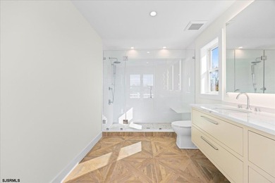 Welcome to 121 N Quincy - Ready for immediate occupancy!! Luxury