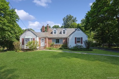 Charming Cape in the Heart of Port Jefferson Village Filled with - photo 1