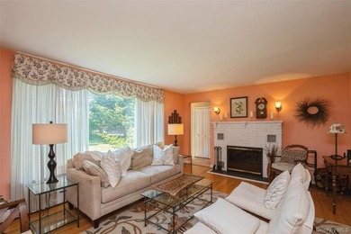 Charming Cape in the Heart of Port Jefferson Village Filled with - photo 5