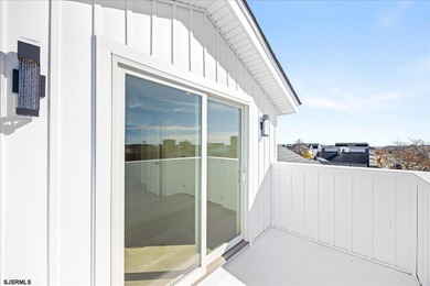 Welcome to 121 N Quincy - Ready for immediate occupancy!! Luxury