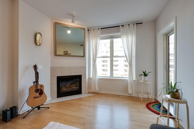 Set in a coveted downtown location just steps from dining - photo 6