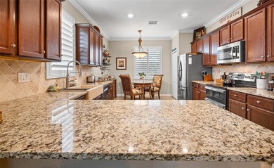 Welcome to this stunning 3-bedroom, 2-bathroom single-family - photo 8