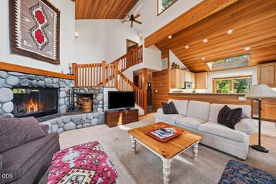 When location is everything, this nearly 4,000 sq. ft. Black - photo 6