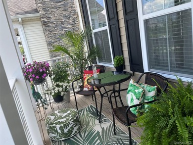 Welcome to 32 Michael Lane, a beautifully appointed 2-bedroom, 2 - photo 17