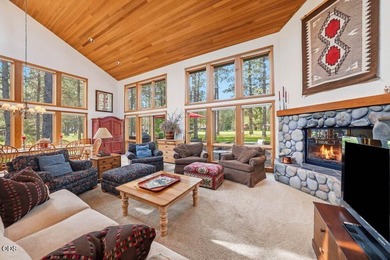 When location is everything, this nearly 4,000 sq. ft. Black - photo 7