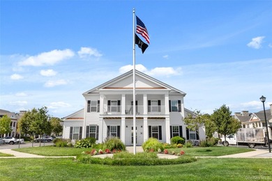 Welcome to 32 Michael Lane, a beautifully appointed 2-bedroom, 2 - photo 18