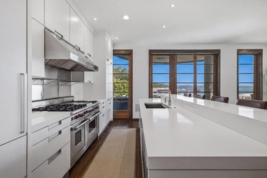 Welcome to pier 240. Here you'll find an impeccably maintained - photo 21