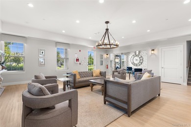 Welcome to 32 Michael Lane, a beautifully appointed 2-bedroom, 2 - photo 21