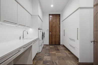 Welcome to pier 240. Here you'll find an impeccably maintained - photo 23