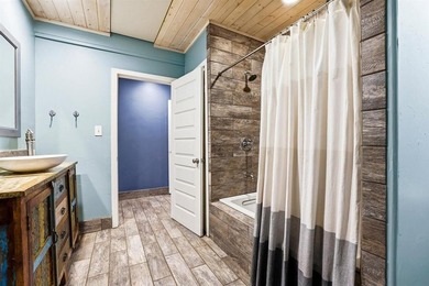 Charming 3-bedroom, 2-bath home, offering the perfect blend of - photo 23