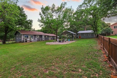 Charming 3-bedroom, 2-bath home, offering the perfect blend of - photo 34