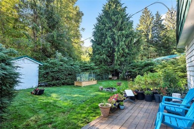 Legal Triplex w/ separate hydro meters plus a Rancher (SFD) on - photo 8