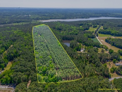Phenomenal investment/development property in highly coveted - photo 2