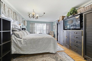 Classic Dutch Colonial offering space, flexibility, and endless - photo 13