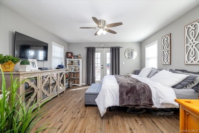 Classic Dutch Colonial offering space, flexibility, and endless - photo 17