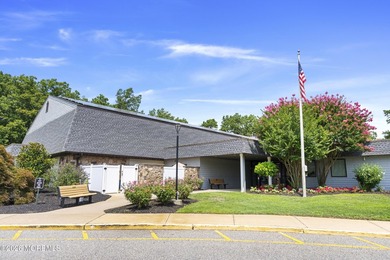 Welcome to this beautifully updated Oxford model in 55+ Leisure - photo 19