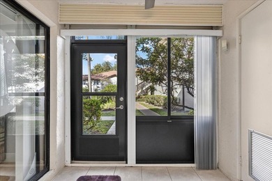 Beautifully updated 2BR/2BA first-floor condo in the 55+ - photo 22