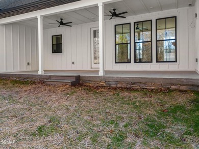 Elegant 3 Bedroom, 2 Bathroom new construction home featuring - photo 26