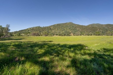 Welcome to a rare opportunity to own a beautiful ranch in the - photo 43