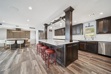 MOTIVATED SELLER! This extraordinary Lake Hudson estate blends - photo 6