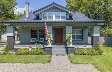 (private lake, pond, creek) Home For Sale in Waldron Arkansas