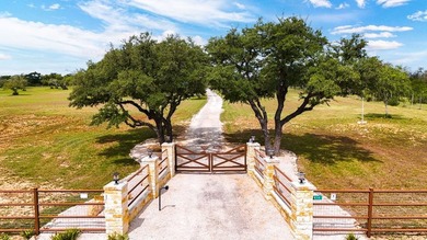 Premium Unrestricted 33-acre Bandera County Lake House estate - photo 6