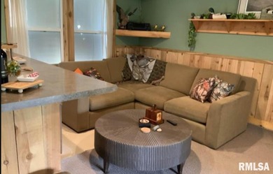 ILLINOIS RIVER VALLEY DUCK CLUBFEATURES COZY, RUSTIC CLUBHOUSE - photo 20
