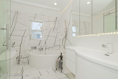 Welcome to 47 Robinson Avenue! This young two-family, 3-bedroom - photo 23
