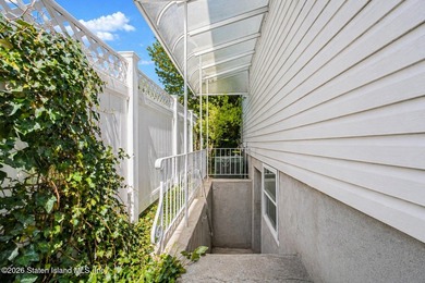 Welcome to 47 Robinson Avenue! This young two-family, 3-bedroom - photo 31