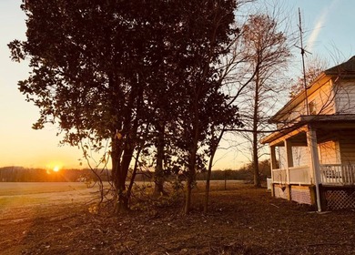 Ohio River Home For Sale in Tobinsport Indiana