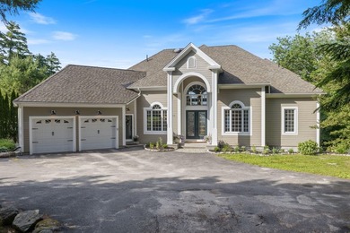 Luxury Living Meets Exceptional Entertaining! Blending timeless - photo 11