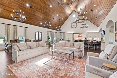 Experience an elevated lifestyle in this expansive, single-level - photo 7