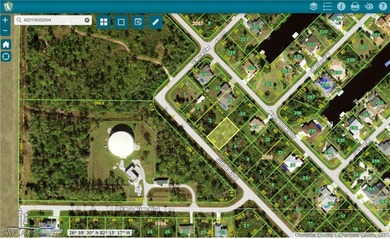 Port Charlotte Waterway Lakes Area Lot For Sale in Port Charlotte Florida
