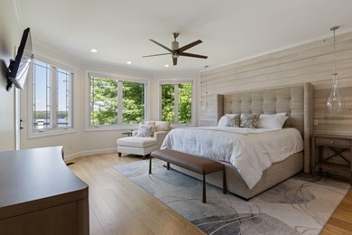 Luxury Living Meets Exceptional Entertaining! Blending timeless - photo 47