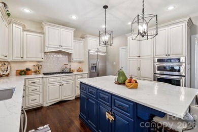 Experience the perfect harmony of high-end design and *lake - photo 15