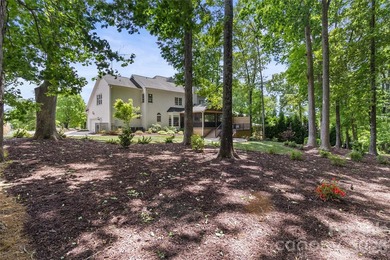 Experience the perfect harmony of high-end design and *lake - photo 40