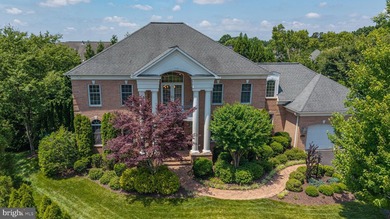Welcome to an extraordinary residence located in the prestigious - photo 3