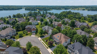 Welcome to an extraordinary residence located in the prestigious - photo 6