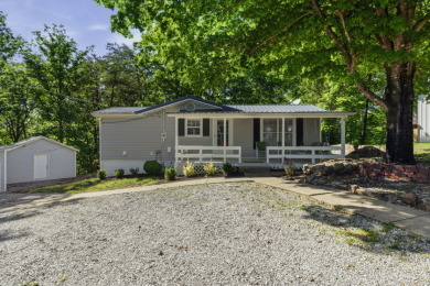 Affordable Lake Home With Year Round Water Views!! - photo 1