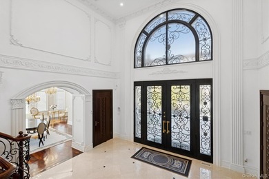 Welcome to 28 Whitney Circle, a breathtaking custom brick - photo 2