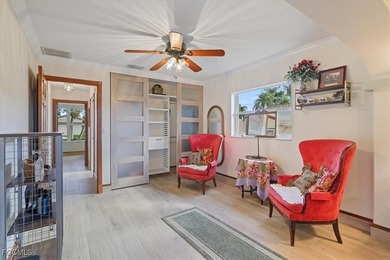 Attention, boating enthusiasts! You're going to absolutely love