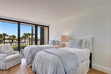 Wake up every day to the ocean breeze in this beautifully - photo 17