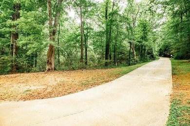 This hidden gem is waiting for you! Here is a unique opportunity - photo 21