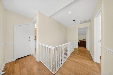 Prime Lake Success / University Gardens Location - Exceptional - photo 25