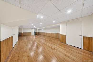 Prime Lake Success / University Gardens Location - Exceptional - photo 27