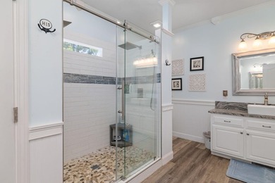 This AMAZING Magazine quality home is the perfect Dream Home!!! - photo 28
