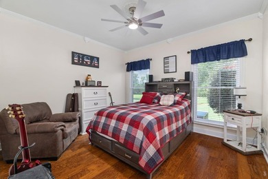This AMAZING Magazine quality home is the perfect Dream Home!!! - photo 36